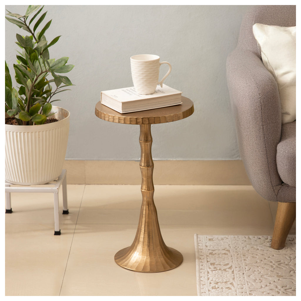 Textured Pedestal End Table