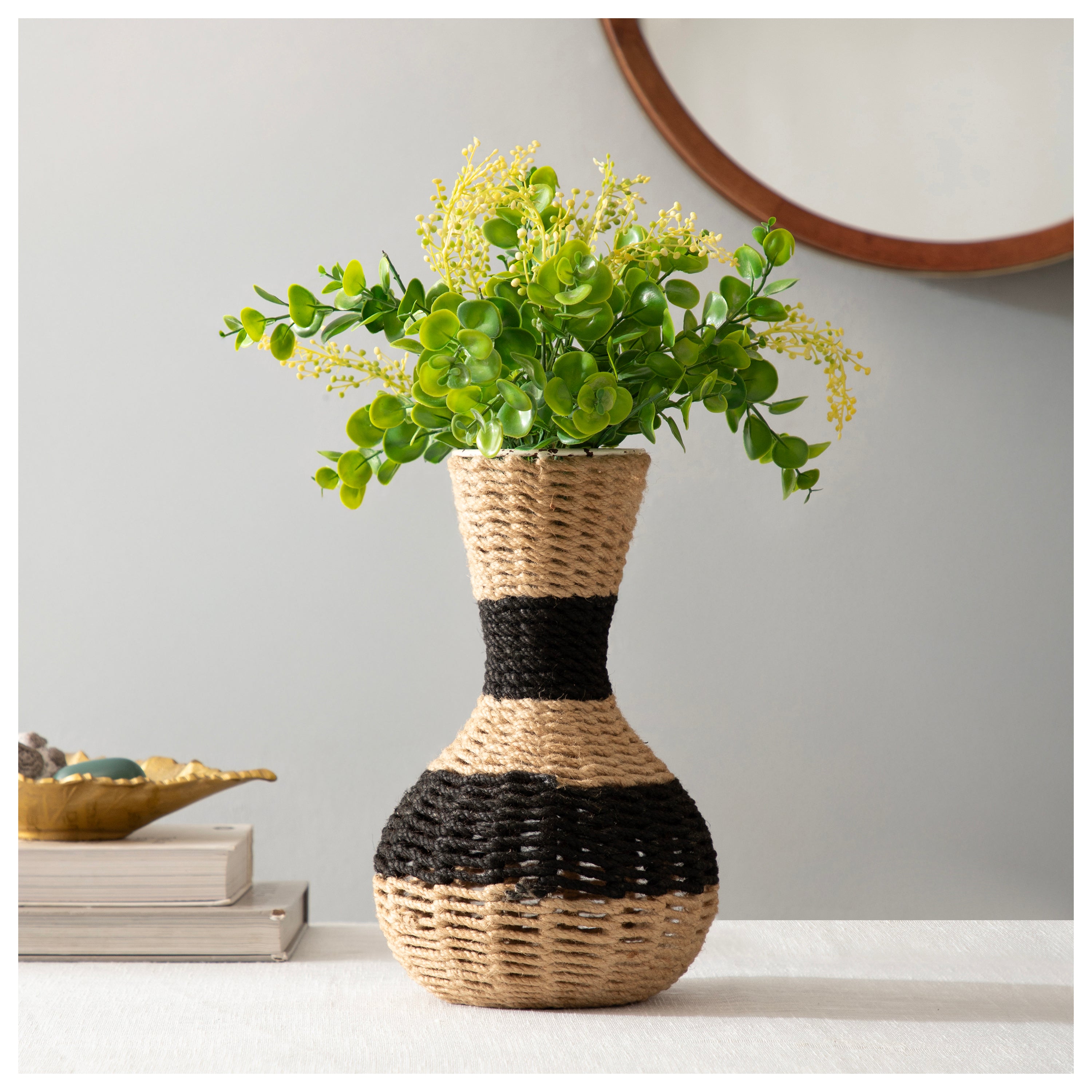Jute Round Base Decorative Vase
