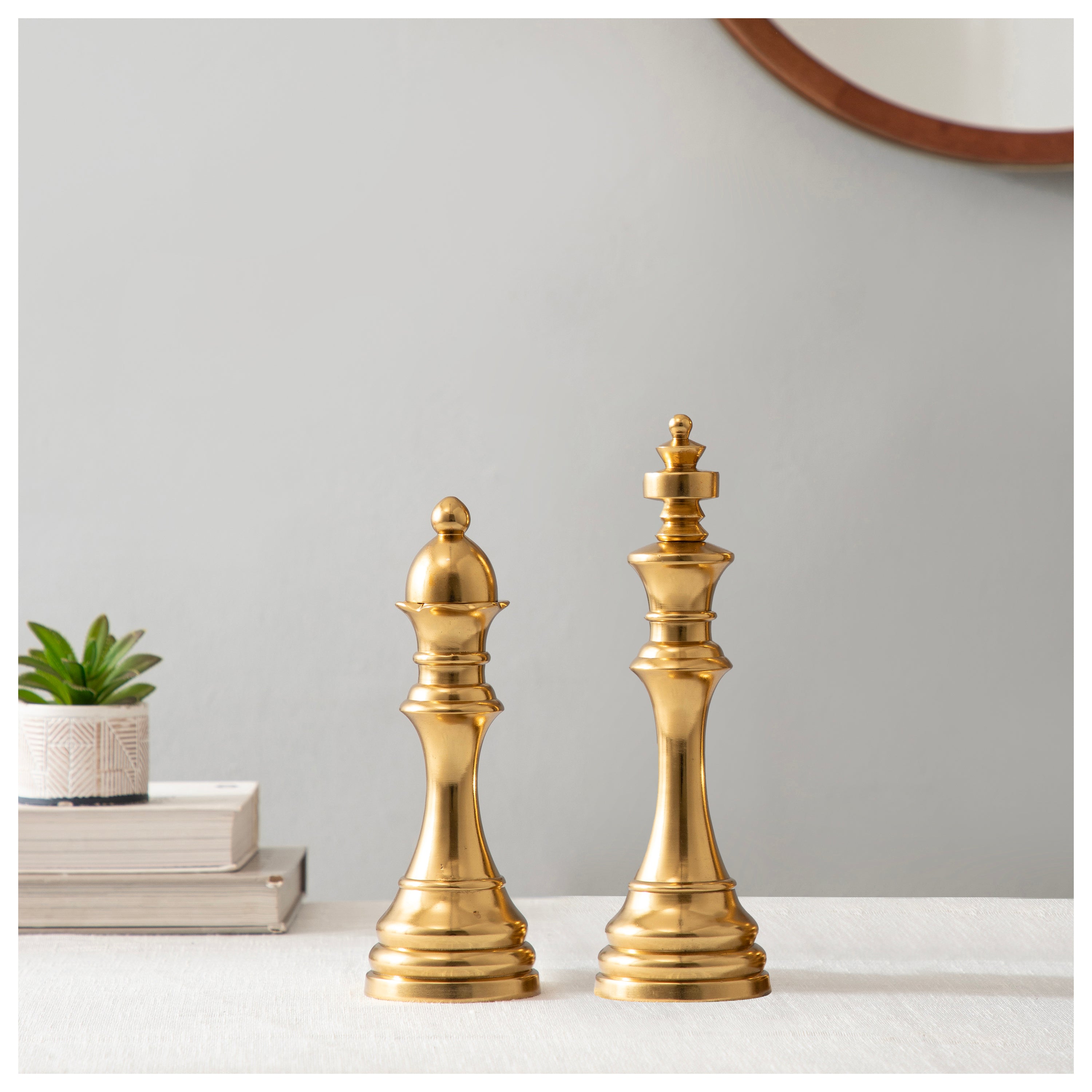 Royal Gold Chess Piece Décor Set Small