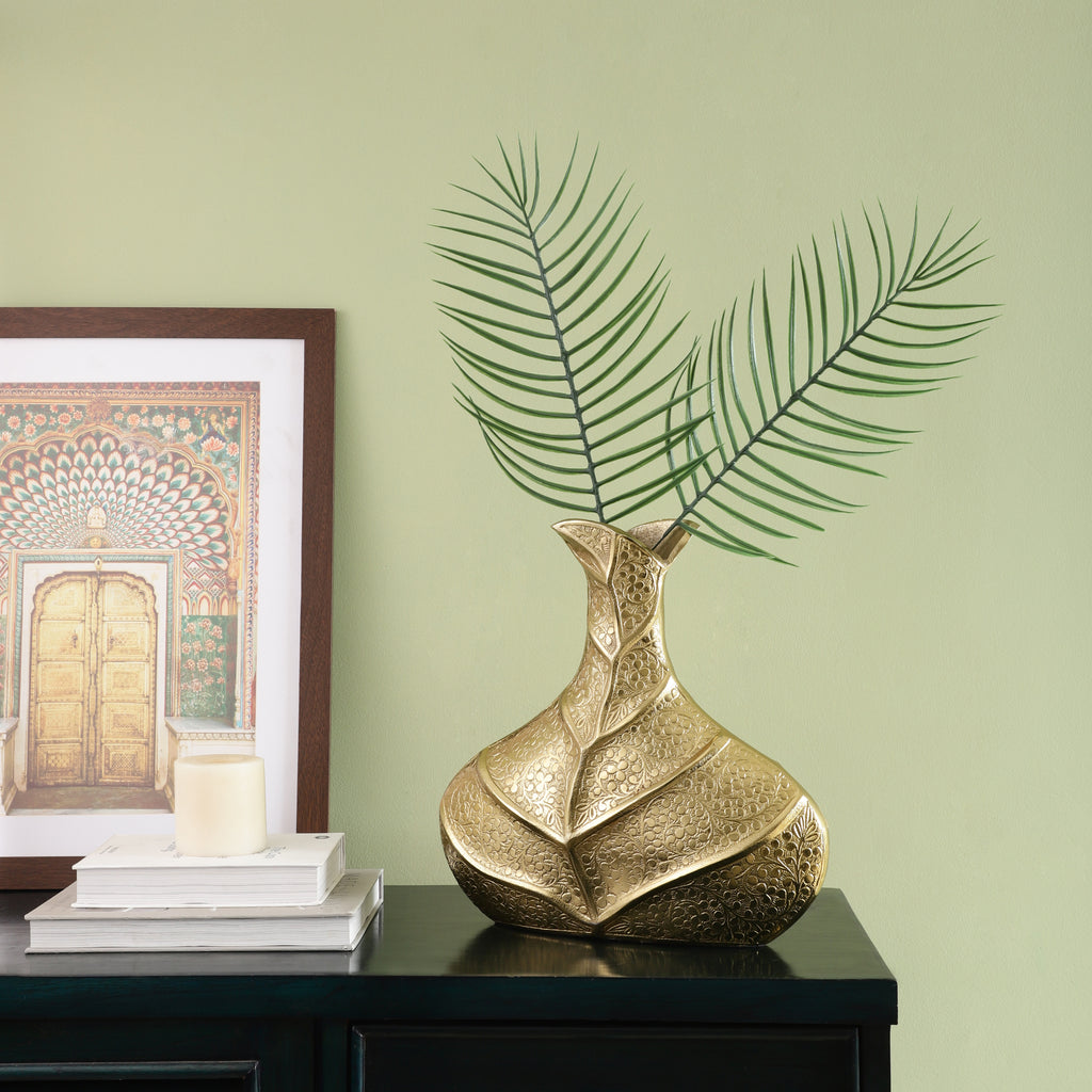 Royal Filigree Gold Decorative Vase Large